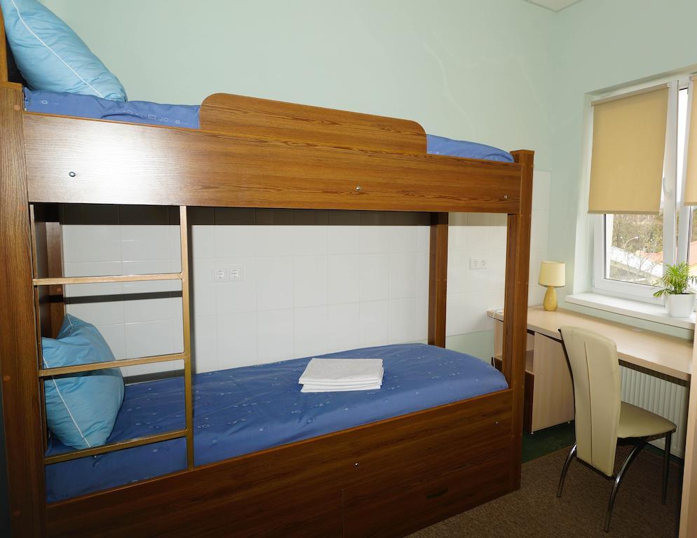 City Hostel Panorama Oujhorod Chambre photo