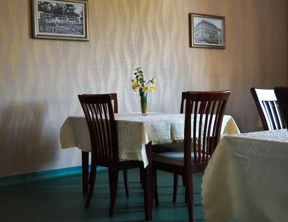 City Hostel Panorama Oujhorod Extérieur photo