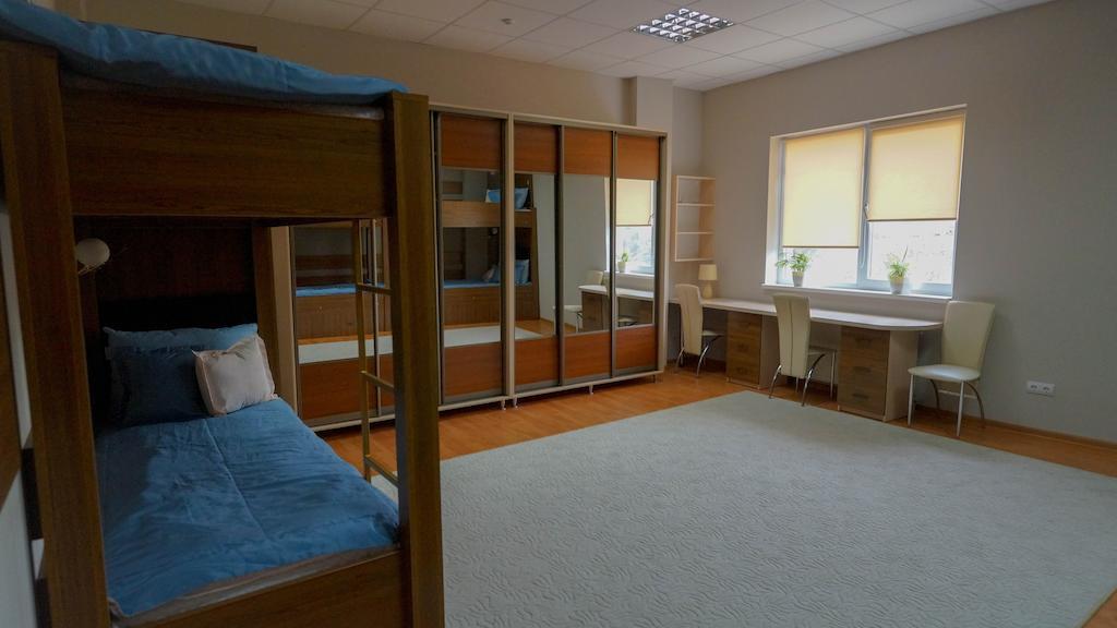 City Hostel Panorama Oujhorod Chambre photo