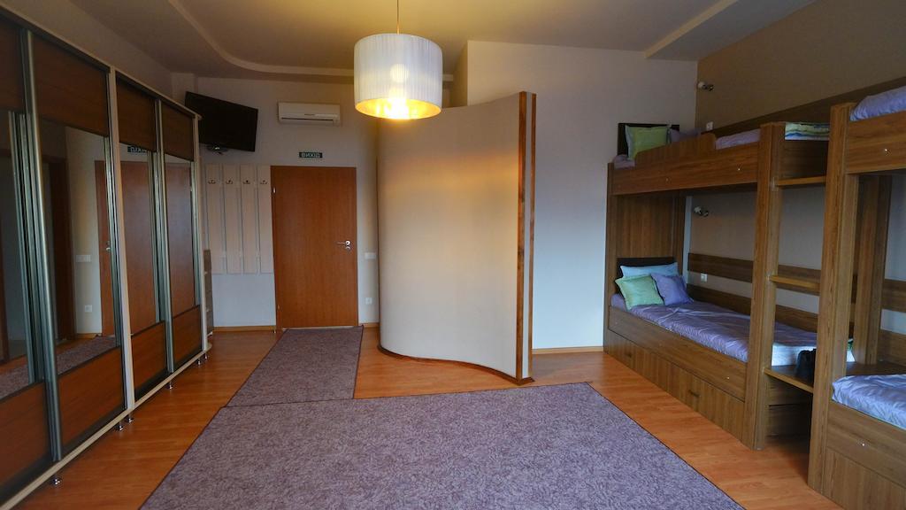 City Hostel Panorama Oujhorod Chambre photo